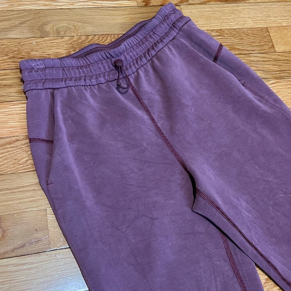 Lululemon Brushed Softstreme Split-Hem High-Rise Pant Red Merlot Size 2